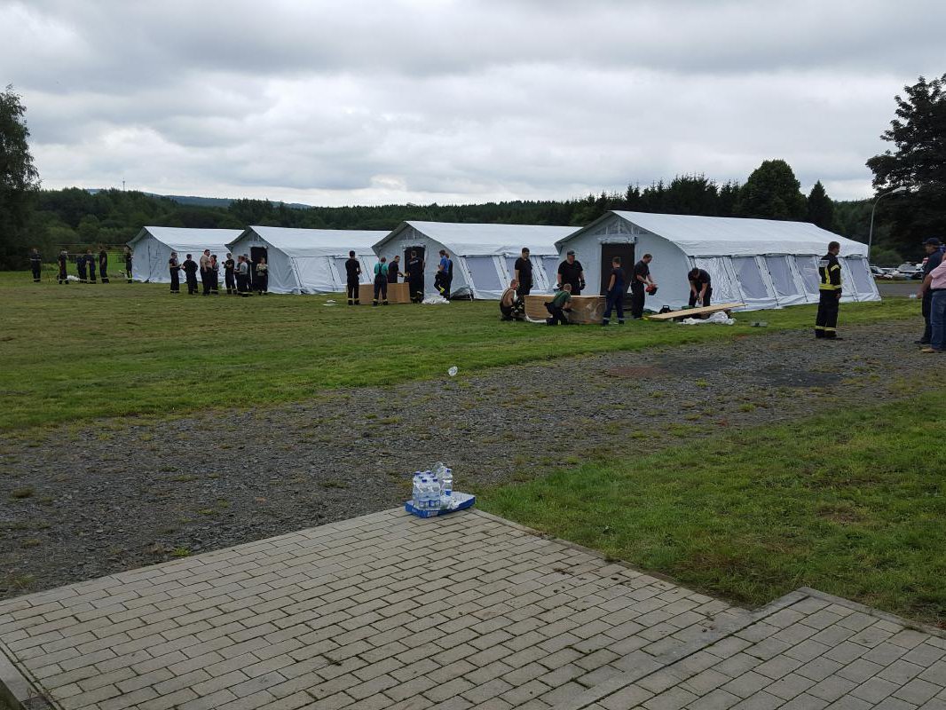Aufbau Zeltstadt 28.08.2015 in Schwarzenborn