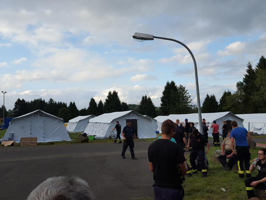 Aufbau Zeltstadt 28.08.2015 in Schwarzenborn